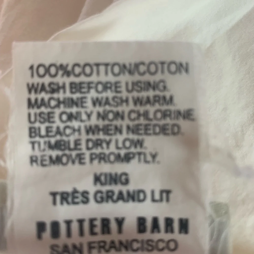 Pottery Barn King Duvet w 2 Euros